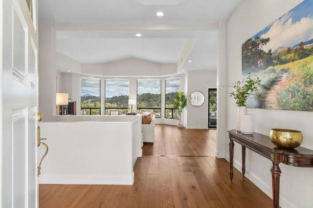 943 Dennstedt Place, El Cajon, CA 92020