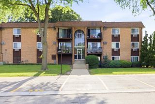 1080 Knoll Lane 107, Hoffman Estates, IL 60169