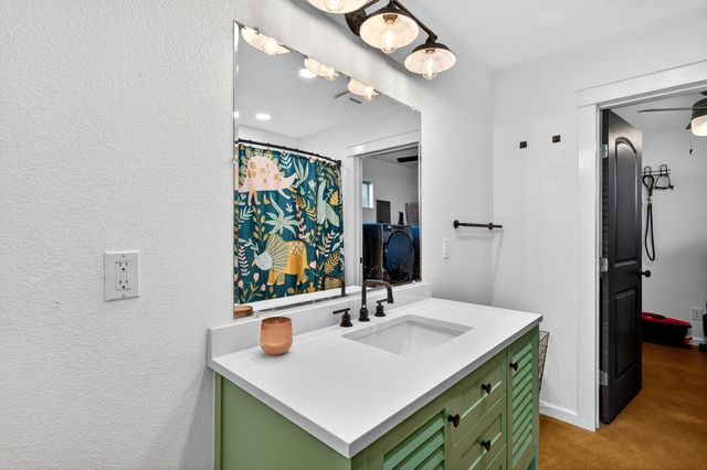 1700 Elmore Road, Denison, TX 75021