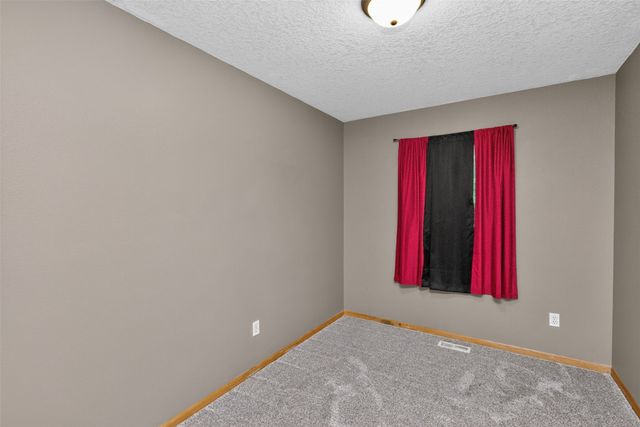 624 SE 8th Street, Des Moines, IA 50309