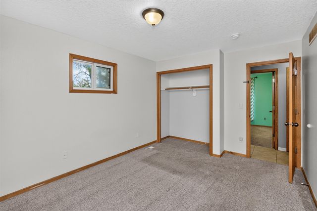 624 SE 8th Street, Des Moines, IA 50309