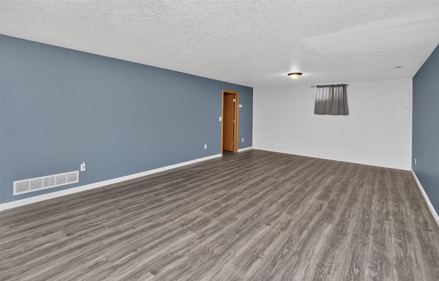 624 SE 8th Street, Des Moines, IA 50309