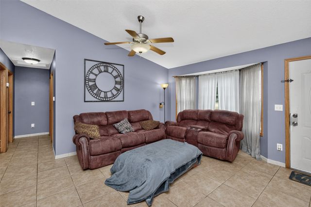 624 SE 8th Street, Des Moines, IA 50309