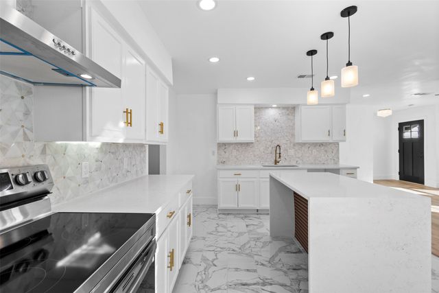 1003 Bellflower Court, Carrollton, TX 75007