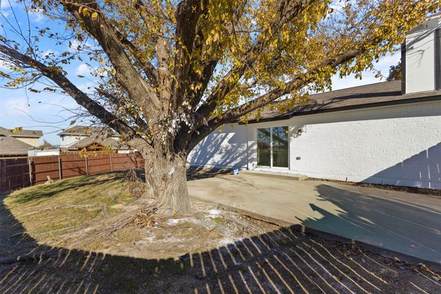 1003 Bellflower Court, Carrollton, TX 75007