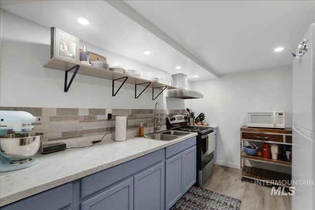 605 Monte Vista Dr, Twin Falls, ID 83301