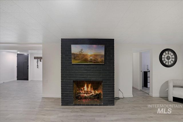 605 Monte Vista Dr, Twin Falls, ID 83301