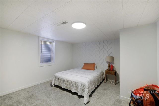 605 Monte Vista Dr, Twin Falls, ID 83301