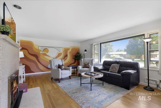 605 Monte Vista Dr, Twin Falls, ID 83301