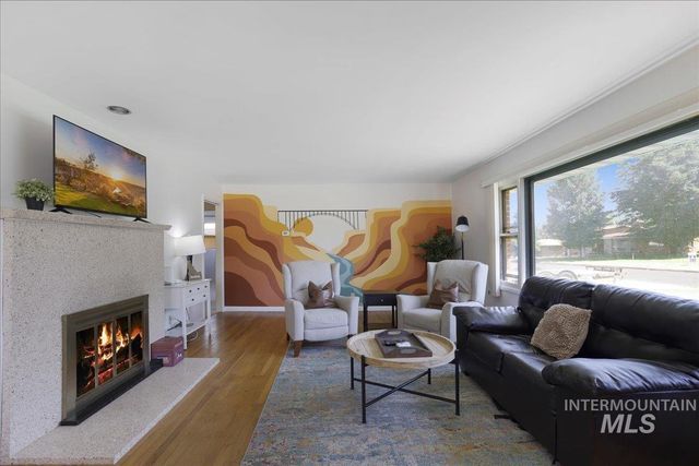 605 Monte Vista Dr, Twin Falls, ID 83301