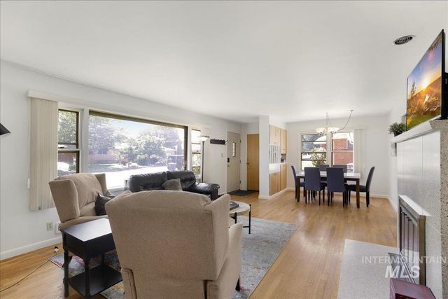 605 Monte Vista Dr, Twin Falls, ID 83301