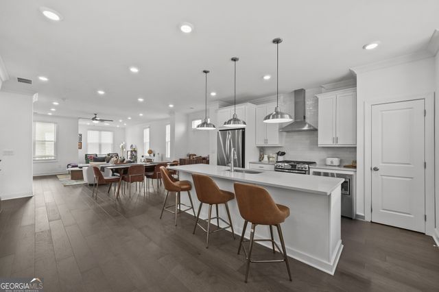 765 Green Sapling Trail, Suwanee, GA 30024