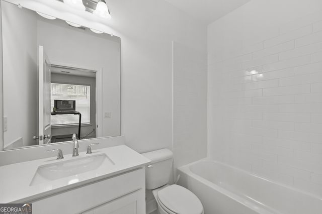 765 Green Sapling Trail, Suwanee, GA 30024