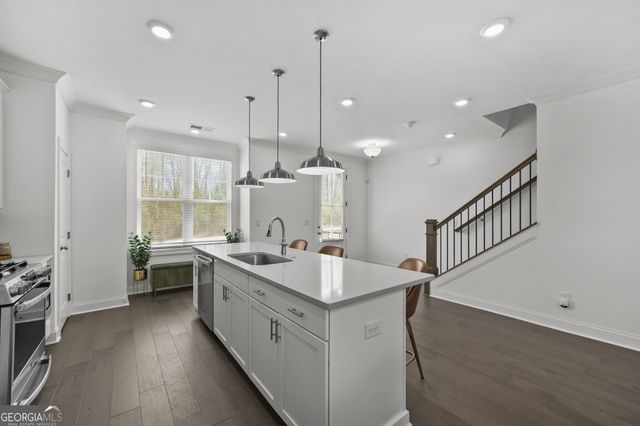 765 Green Sapling Trail, Suwanee, GA 30024