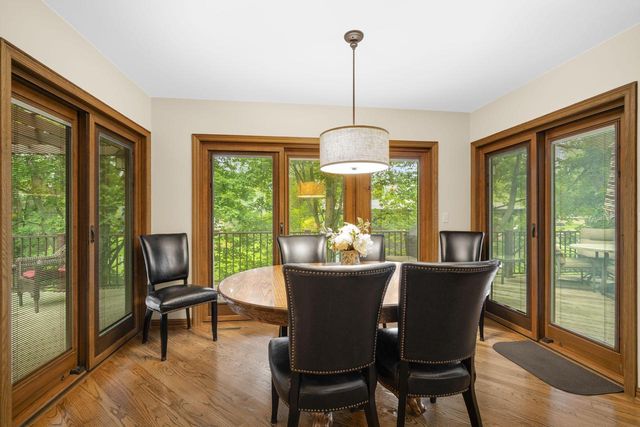 720 Schloemer DRIVE, West Bend, WI 53095