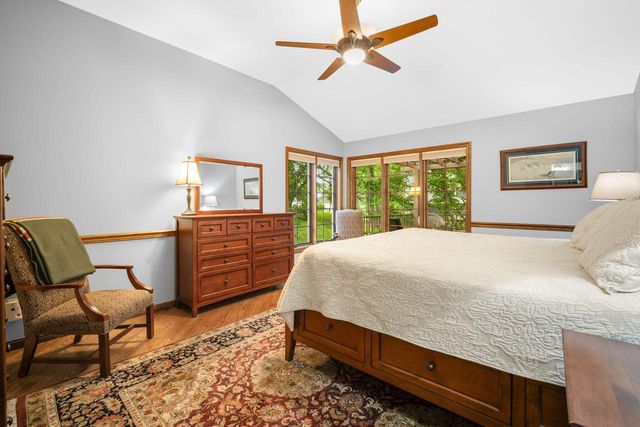 720 Schloemer DRIVE, West Bend, WI 53095