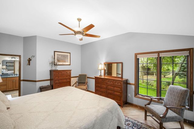 720 Schloemer DRIVE, West Bend, WI 53095