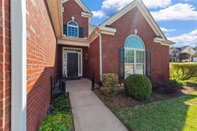 101 Retreat Way, Carrollton, GA 30116