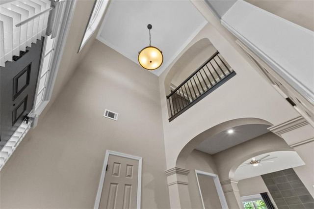 101 Retreat Way, Carrollton, GA 30116