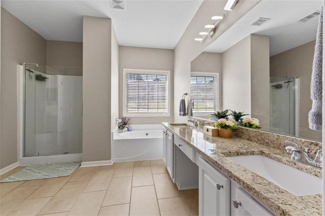 101 Retreat Way, Carrollton, GA 30116