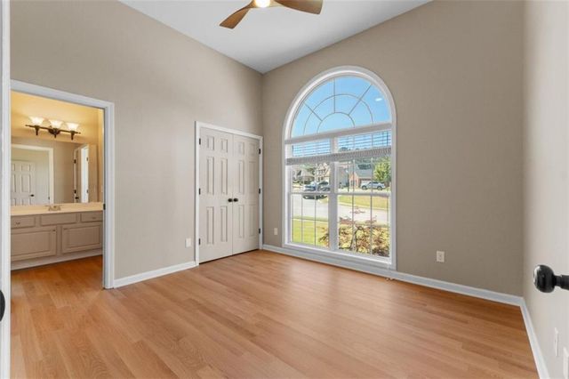 101 Retreat Way, Carrollton, GA 30116