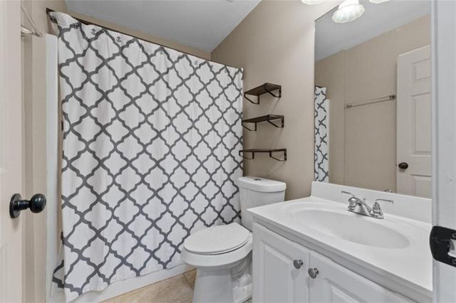 101 Retreat Way, Carrollton, GA 30116