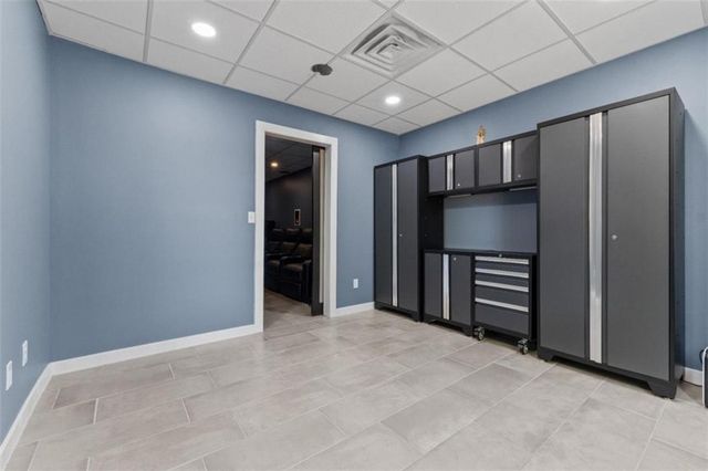 101 Retreat Way, Carrollton, GA 30116