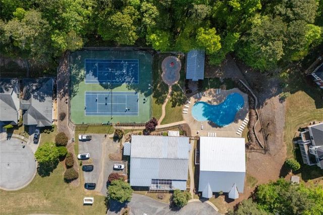 101 Retreat Way, Carrollton, GA 30116