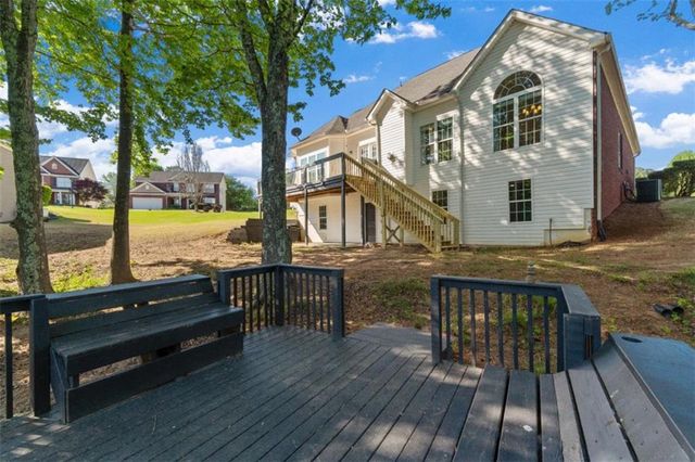 101 Retreat Way, Carrollton, GA 30116