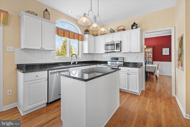 5 ASHLEA DR, Glenmoore, PA 19343