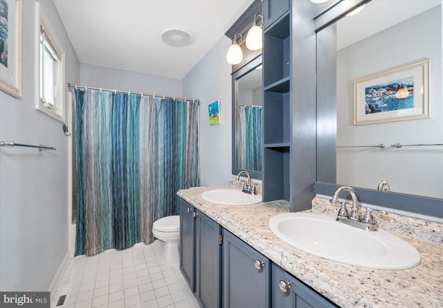 5 ASHLEA DR, Glenmoore, PA 19343