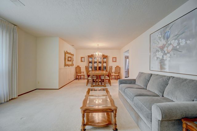 12113 Rosemont Avenue NE, Albuquerque, NM 87112