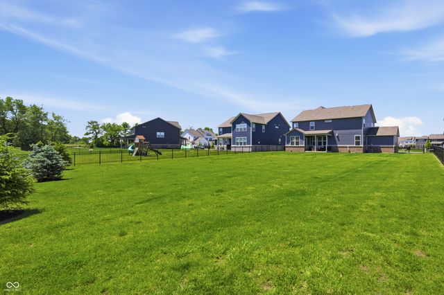 19395 Ketterley Circle, Westfield, IN 46074