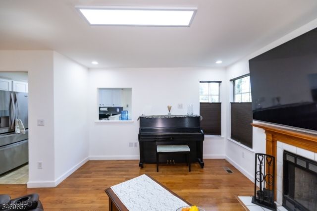 86 Gordon Ave, Lawrence Twp., NJ 08648