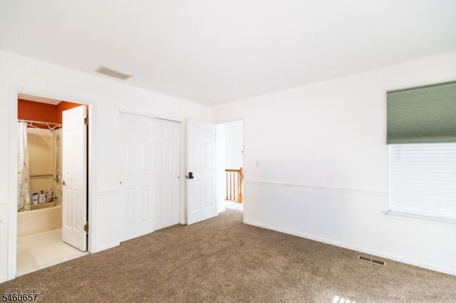 86 Gordon Ave, Lawrence Twp., NJ 08648