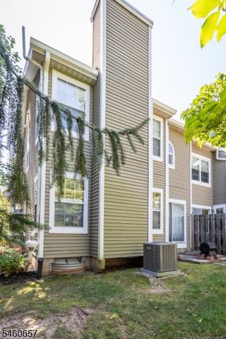 86 Gordon Ave, Lawrence Twp., NJ 08648