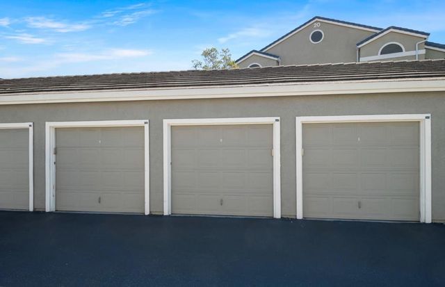 892 Goose Lake Court, San Jose, CA 95123