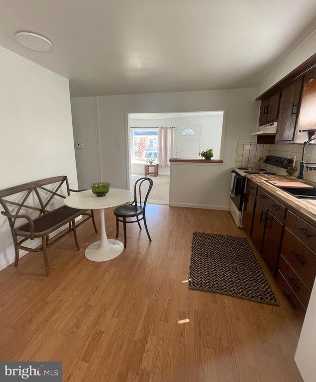 114 N SEWARD ST, York, PA 17404