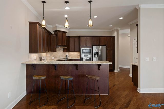 907 Binding Branch, Huntsville, AL 35806