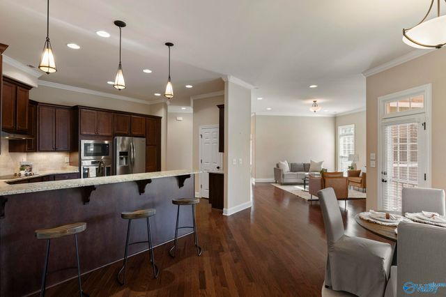 907 Binding Branch, Huntsville, AL 35806