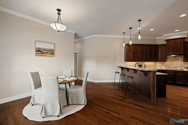 907 Binding Branch, Huntsville, AL 35806