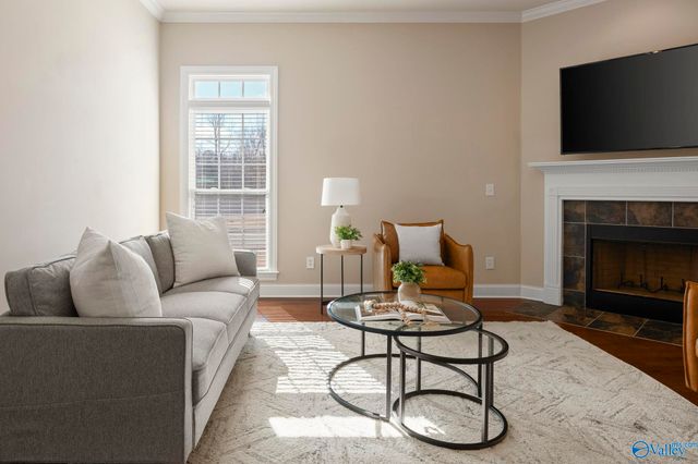 907 Binding Branch, Huntsville, AL 35806