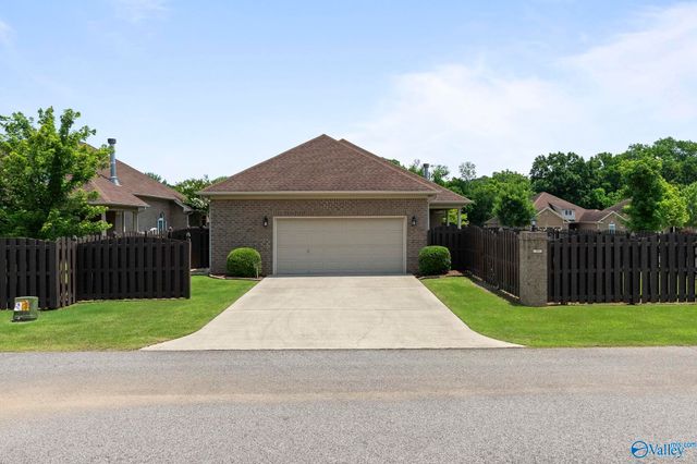 907 Binding Branch, Huntsville, AL 35806