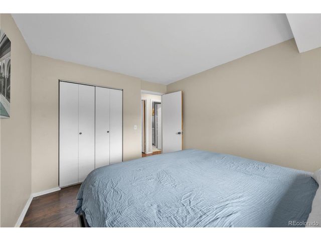 6113 S Cody Way, Littleton, CO 80123