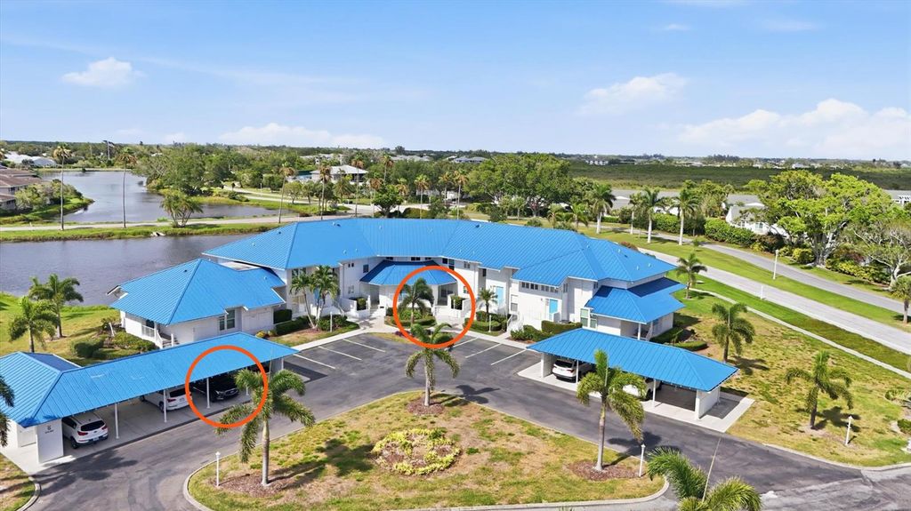 Image 2 of property listing at 879 AUDUBON DRIVE 879, Bradenton, FL 34209