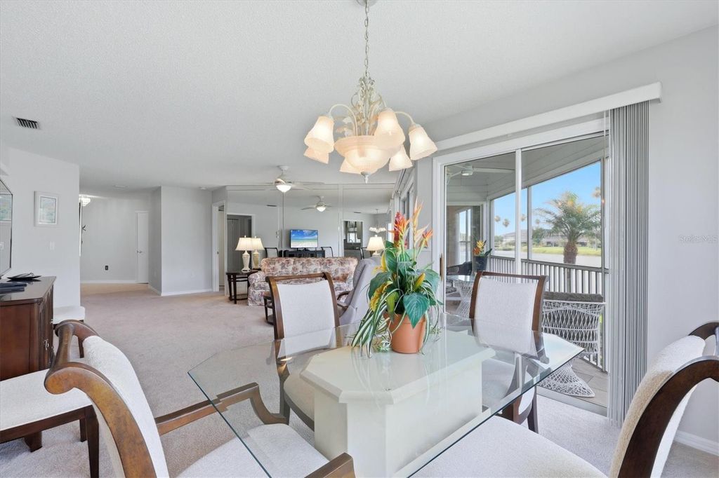 Image 15 of property listing at 879 AUDUBON DRIVE 879, Bradenton, FL 34209