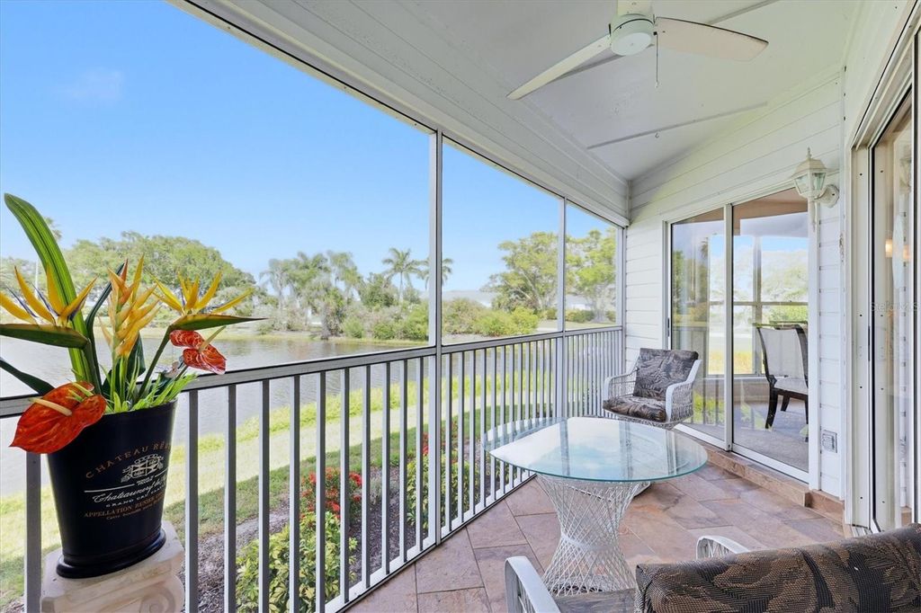 Image 18 of property listing at 879 AUDUBON DRIVE 879, Bradenton, FL 34209