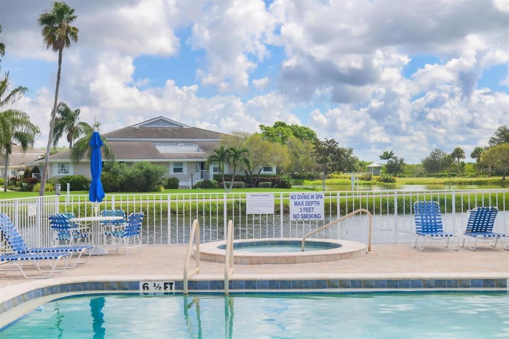 Image 41 of property listing at 879 AUDUBON DRIVE 879, Bradenton, FL 34209