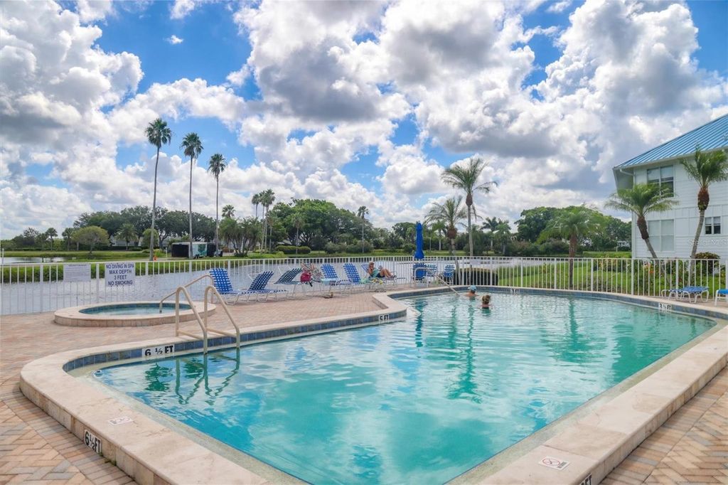 Image 43 of property listing at 879 AUDUBON DRIVE 879, Bradenton, FL 34209