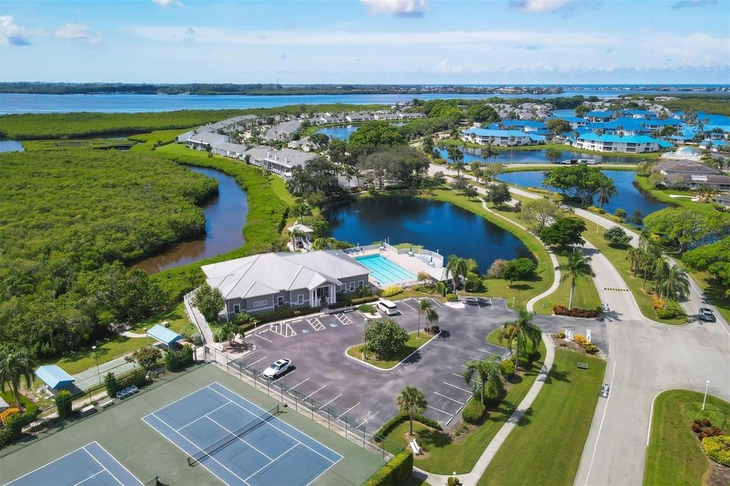 Image 51 of property listing at 879 AUDUBON DRIVE 879, Bradenton, FL 34209